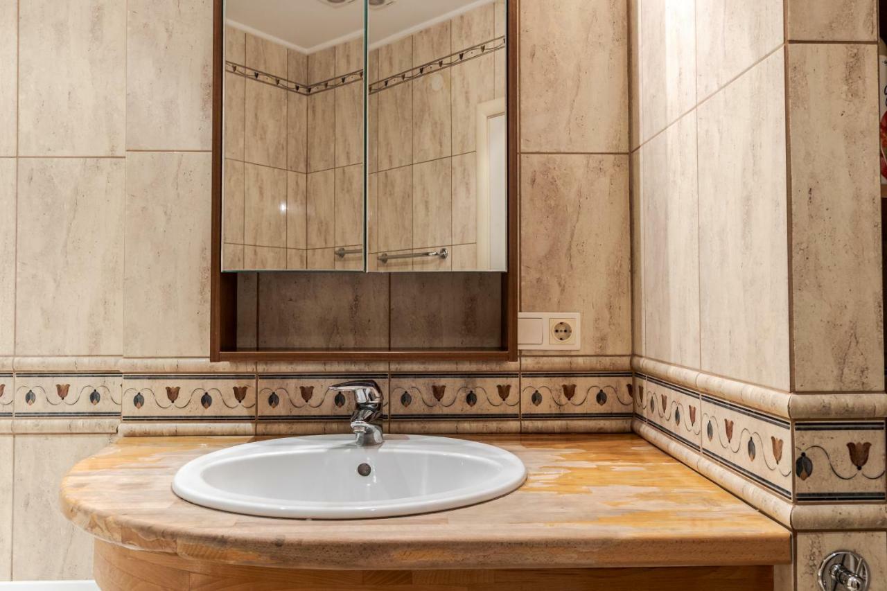 George Apartment Львов Экстерьер фото