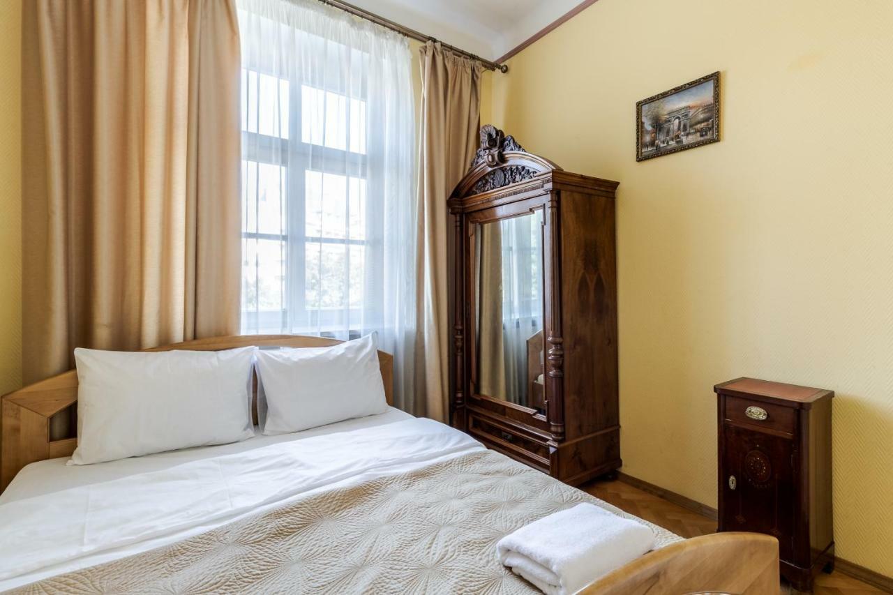 George Apartment Львов Экстерьер фото